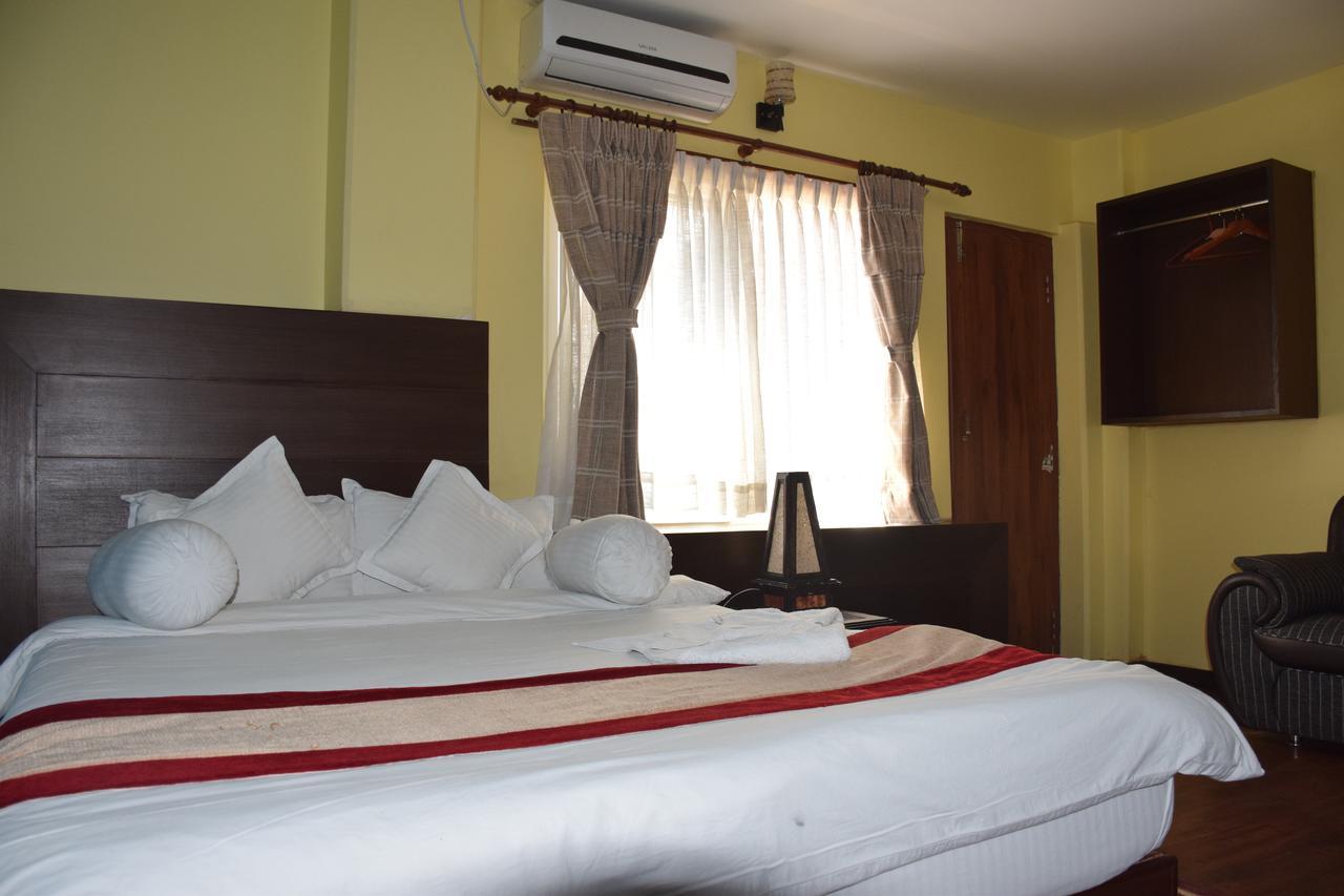 Hotel Rosemary Homes Pokhara Exterior photo